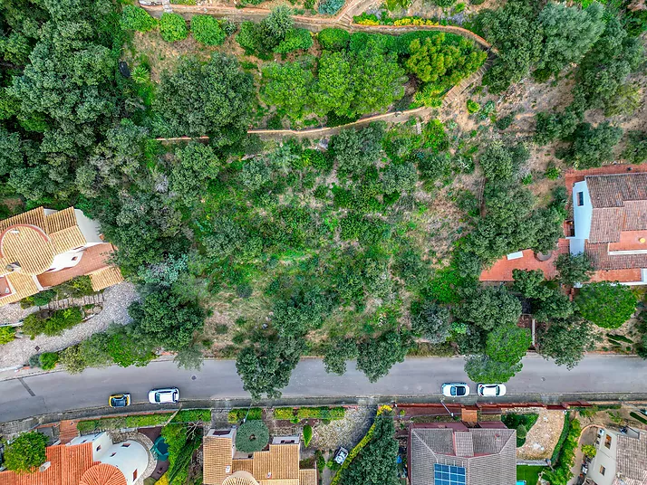 Terrain pour construire une maison individuelle dans un cadre privilégié